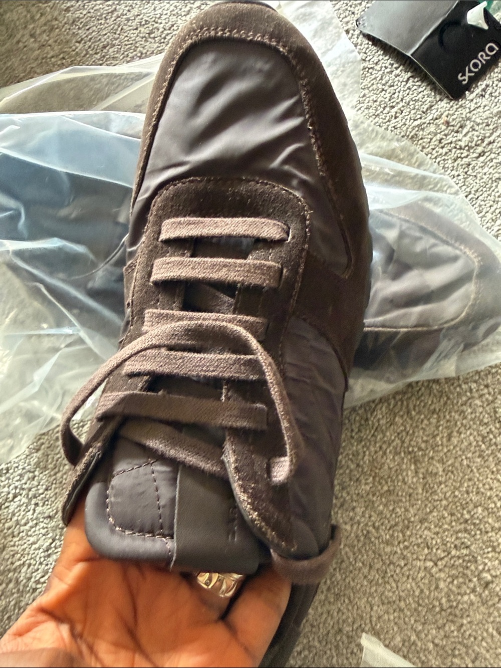 Zara Women's Dark Brown Lace-Up Sneaker
